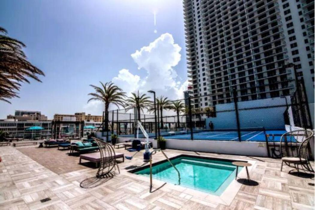 Apartmán Hyde Beach House Grand Sea View Hollywood Exteriér fotografie